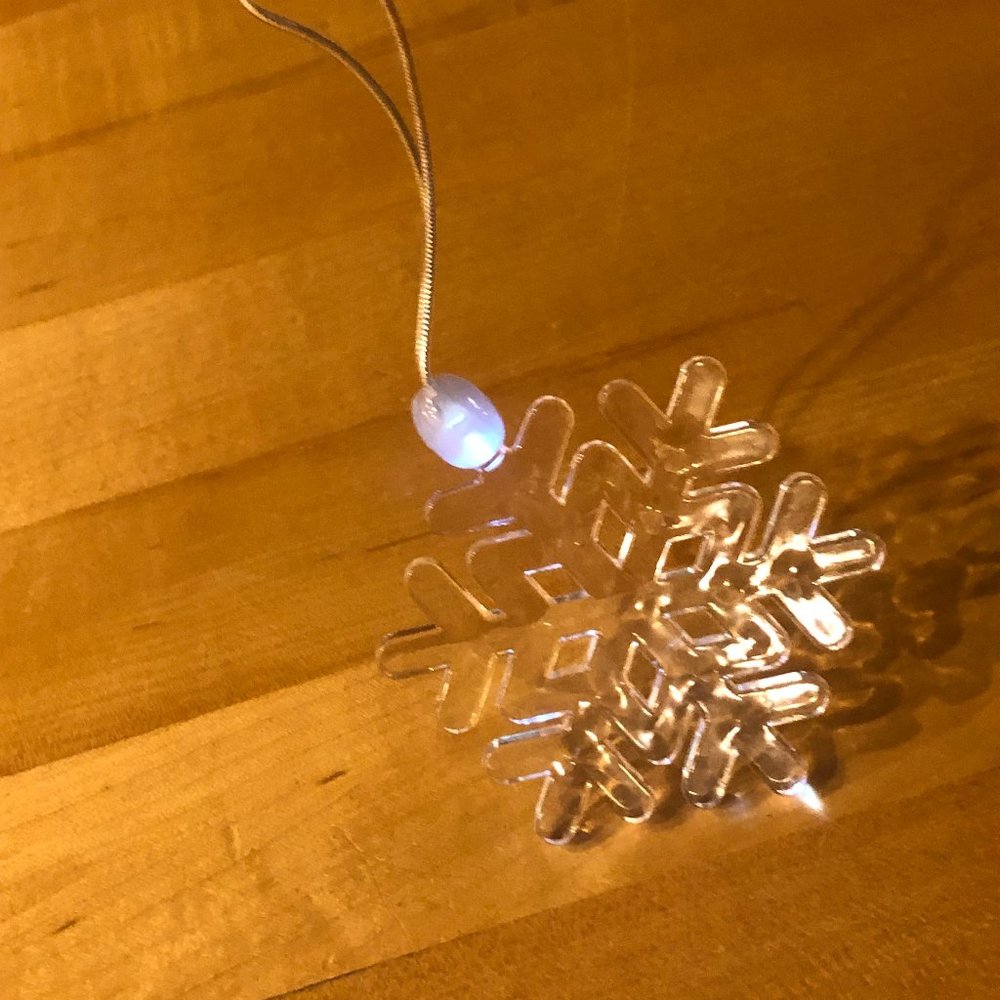 Set of 4 Disney Frozen Light up Necklaces